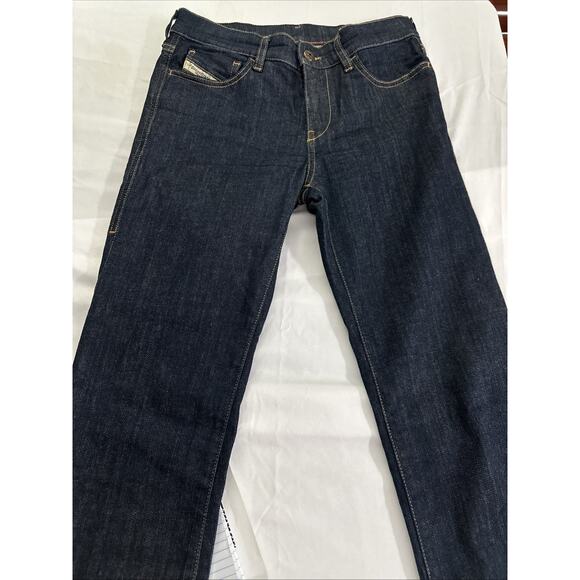 Diesel STRAITZEE Regular Slim Straight Stretch Jeans Dark Wash Women's 26 x 32 - Picture 3 of 11